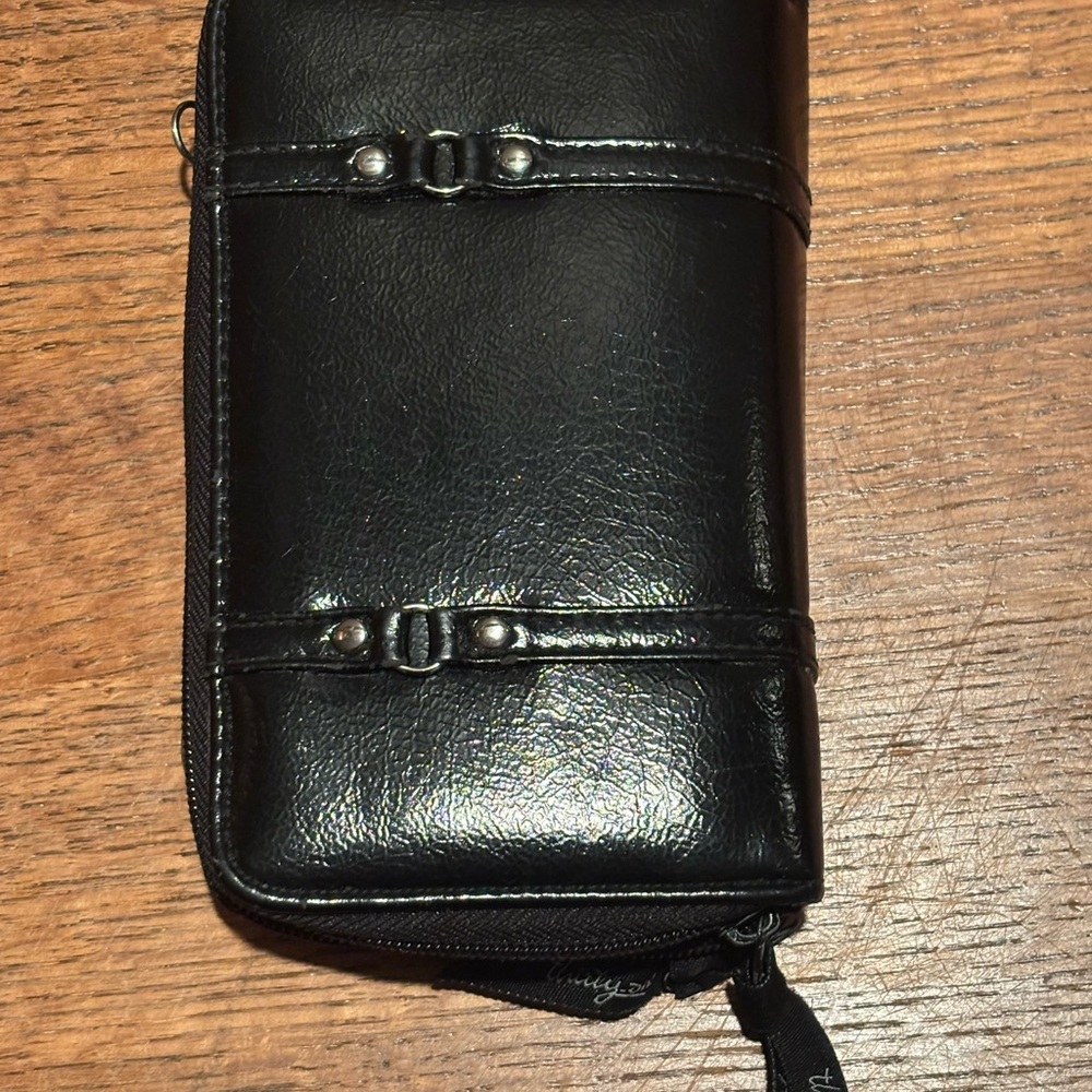 Thirty-One Faux Leather Wallet - Picture 2 of 4